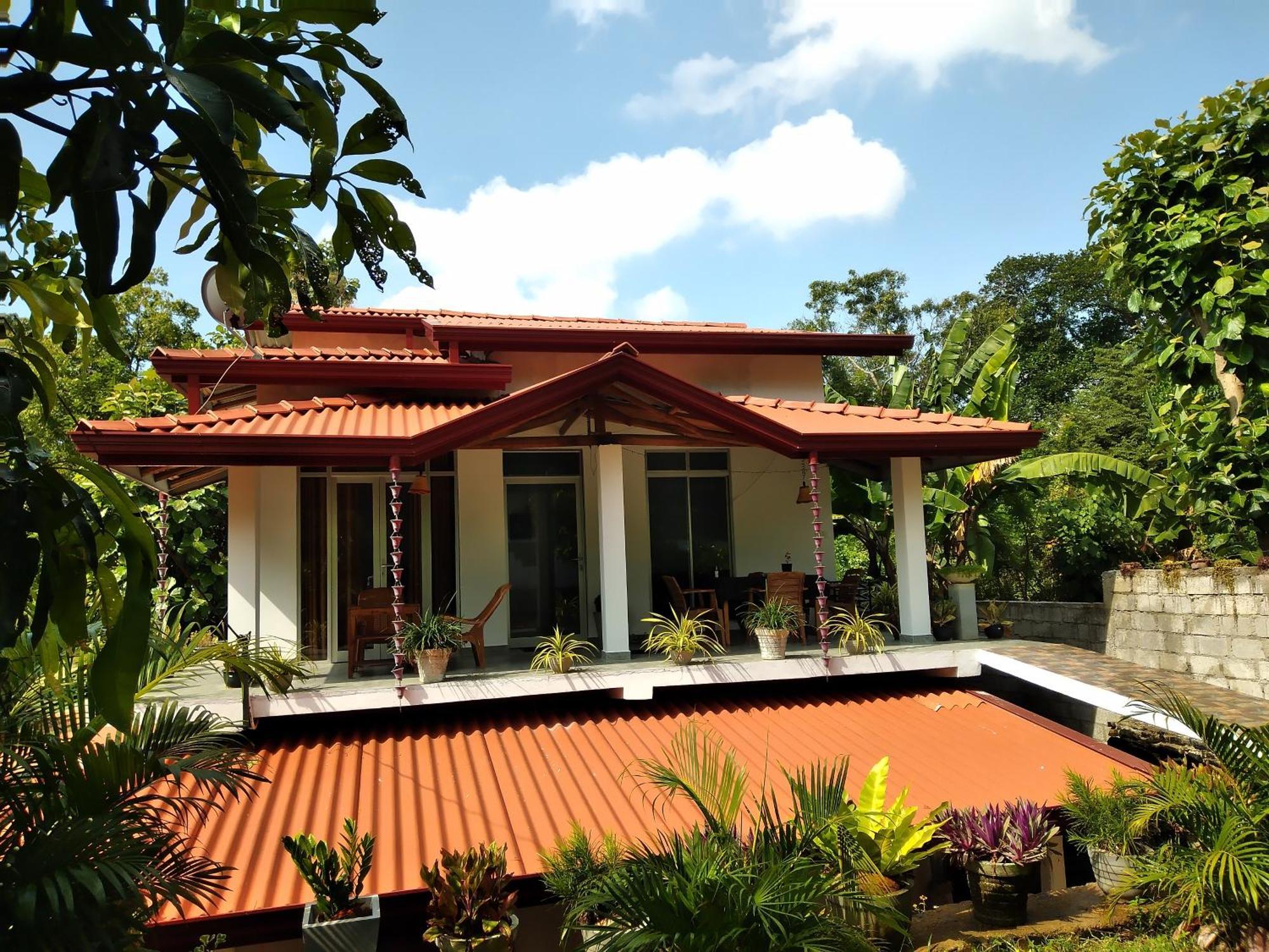 Sandhara Home Stay Тангале Стая снимка